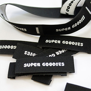 Premium logo-etiketter 15mm