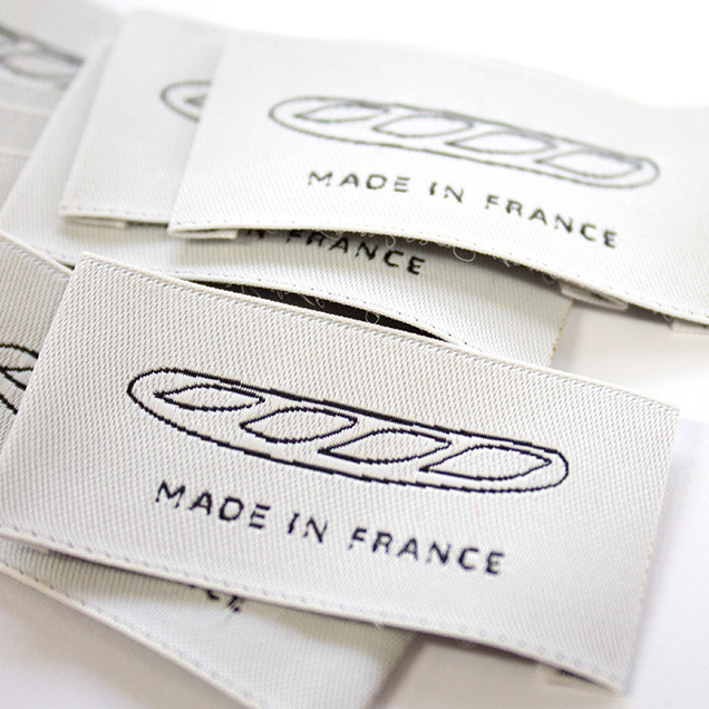 Premium logo-etiketter 25mm